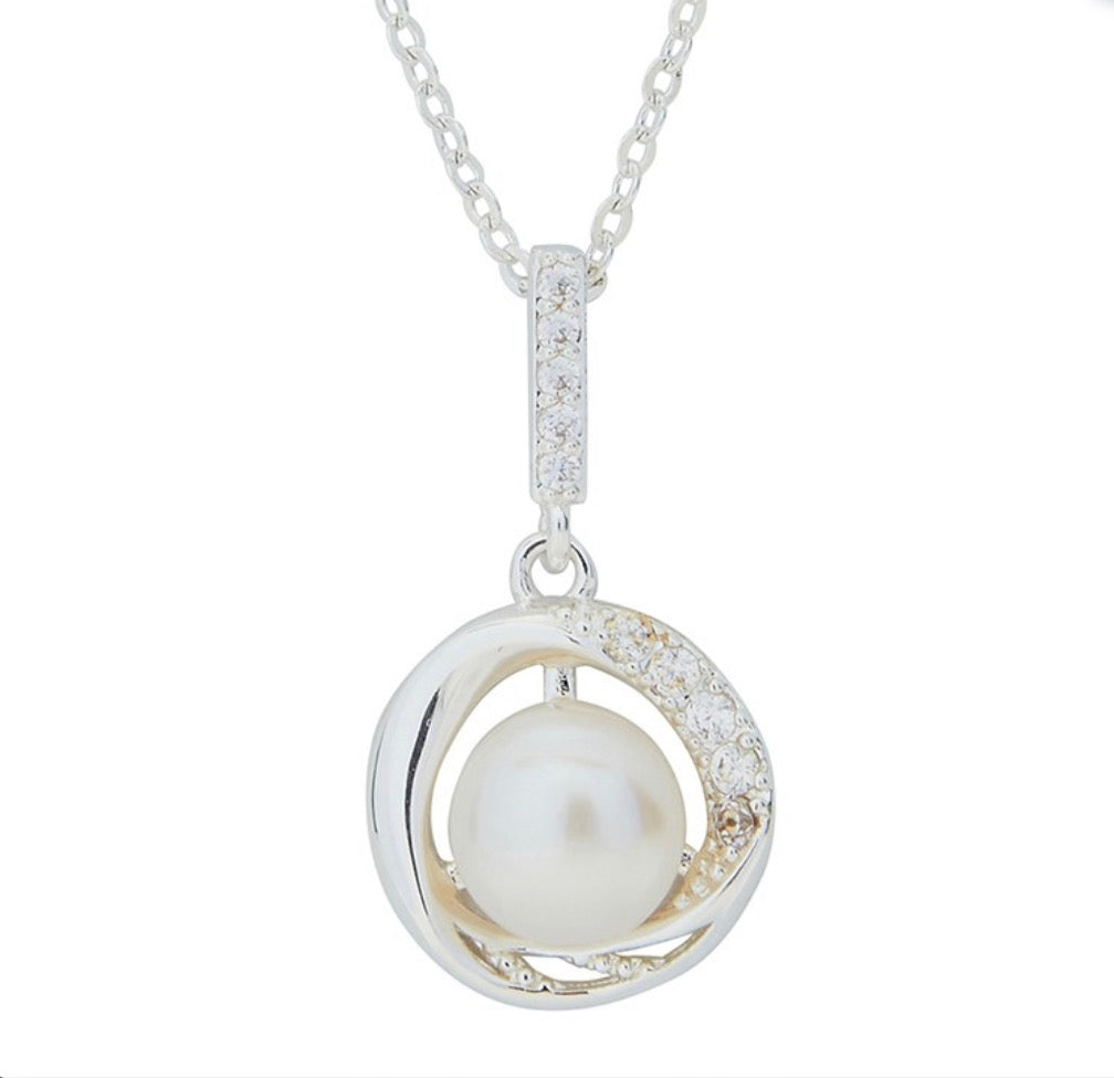 Freshwater Pearl Silver Plated Sparkle Necklace