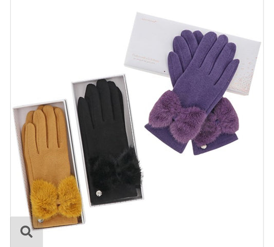 Faux Fur Bow Boxed Gloves