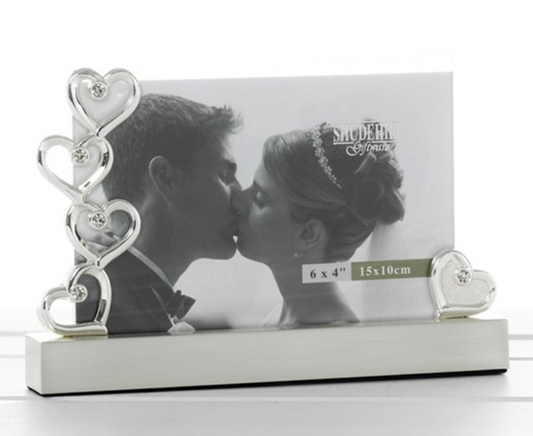 Diamond Hearts 6x4 Standing Frame