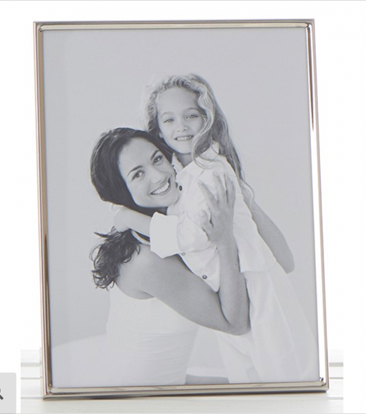 5x7 Fine Edge Silver Frame