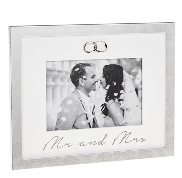 Modern Mount Mr & Mrs Frame (4198298583111)